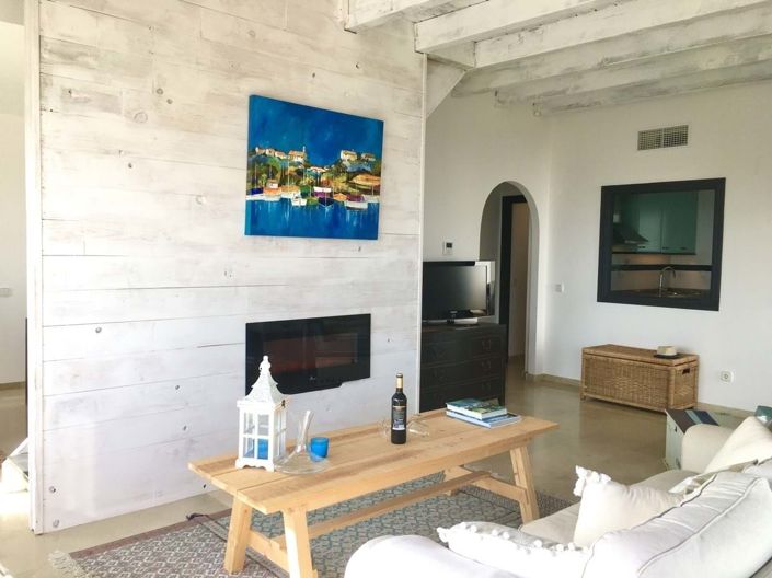 Image No.26-3 Bed Apartment for sale