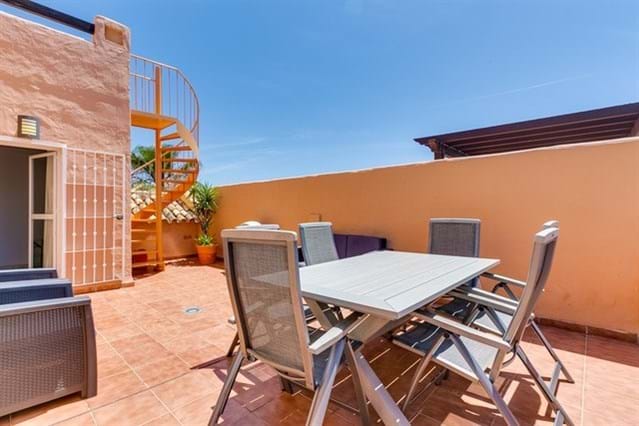 Image No.8-3 Bed Apartment for sale