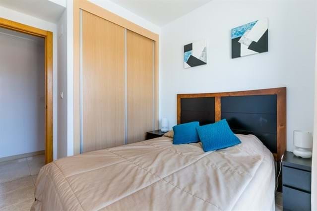 Image No.9-3 Bed Apartment for sale