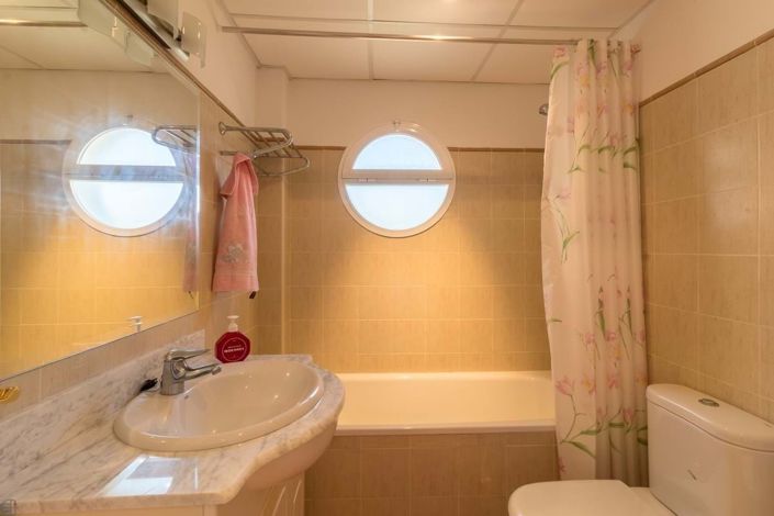 Image No.14-3 Bed Apartment for sale