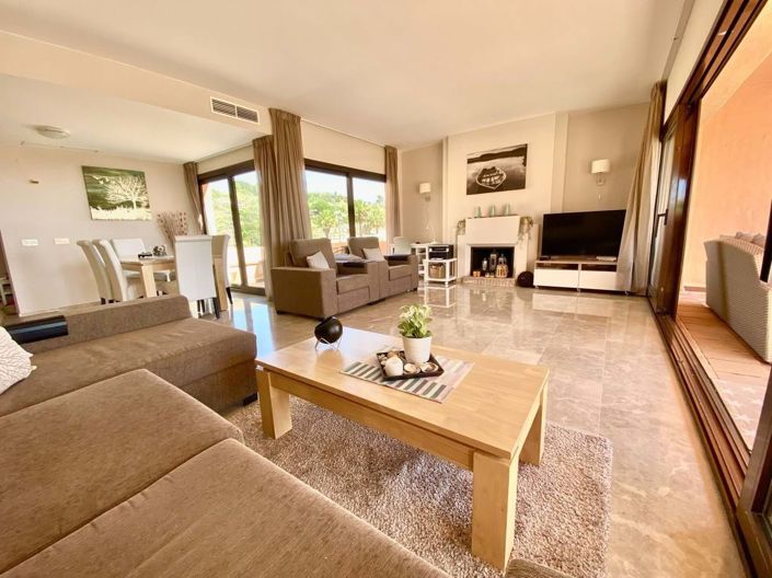 Image No.12-3 Bed Apartment for sale