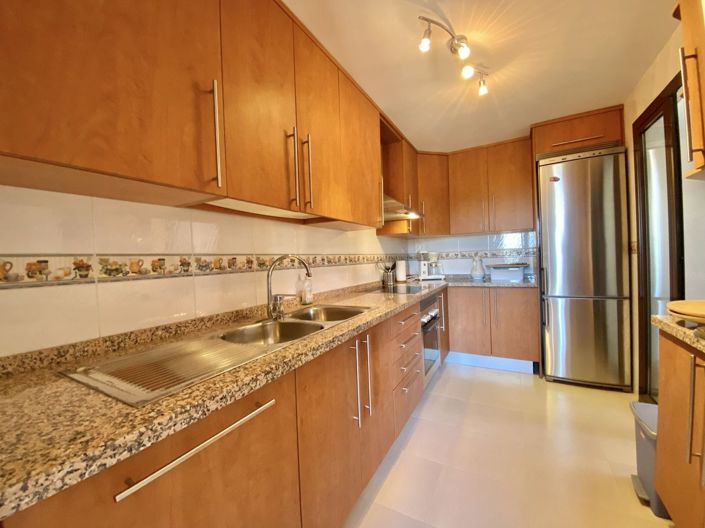 Image No.15-3 Bed Apartment for sale