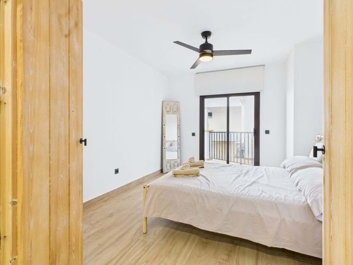 Image No.22-3 Bed Apartment for sale