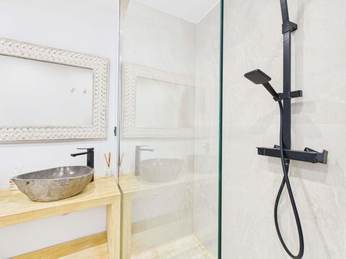 Image No.24-3 Bed Apartment for sale