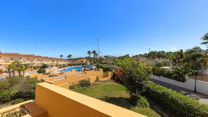 Image No.18-3 Bed Townhouse for sale