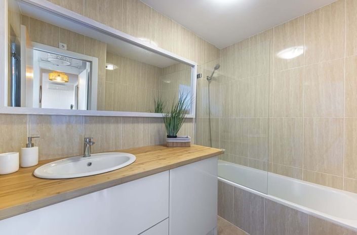 Image No.13-2 Bed Apartment for sale