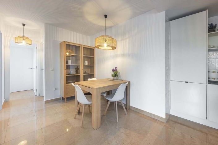 Image No.8-2 Bed Apartment for sale