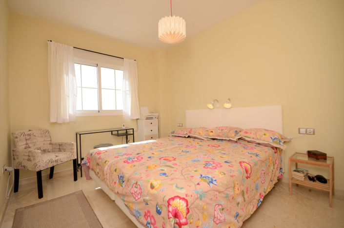 Image No.9-2 Bed Apartment for sale