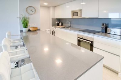 1447-653214-78d1f4f8b6655591b02d22fabb36a692d