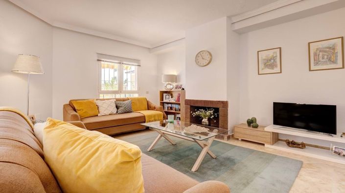 Image No.3-3 Bed Townhouse for sale