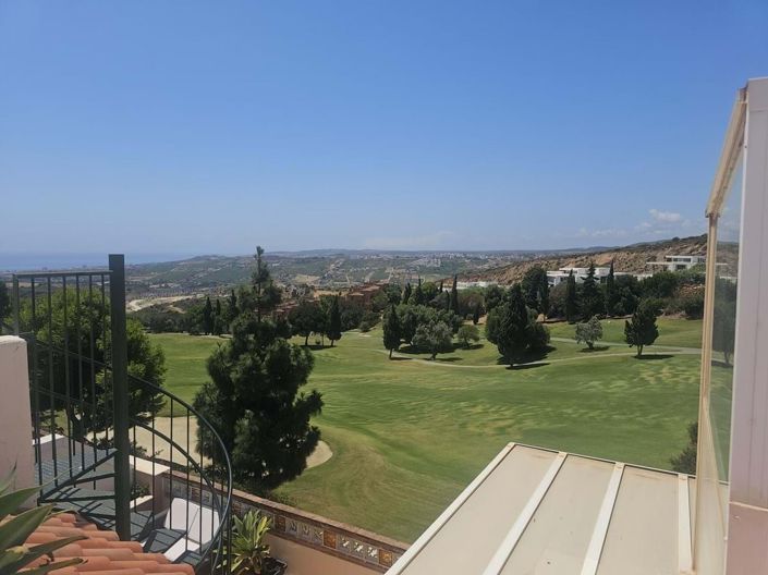 Image No.40-3 Bed Penthouse for sale