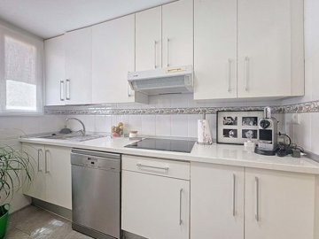 1447-644094-78d1f4f8b6655591b02d22fabb36a692d