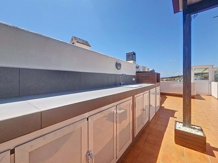 Image No.38-3 Bed Penthouse for sale