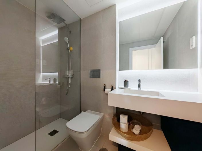 Image No.14-2 Bed Apartment for sale