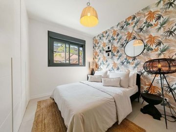 1447-652110-78d1f4f8b6655591b02d22fabb36a692d