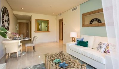 1447-653344-78d1f4f8b6655591b02d22fabb36a692d