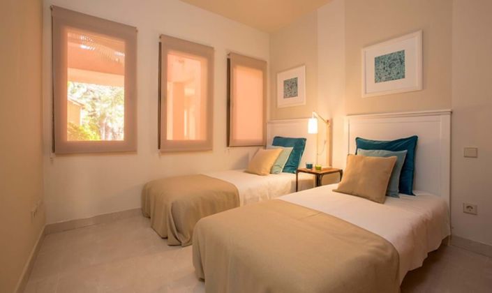 Image No.7-2 Bed Apartment for sale