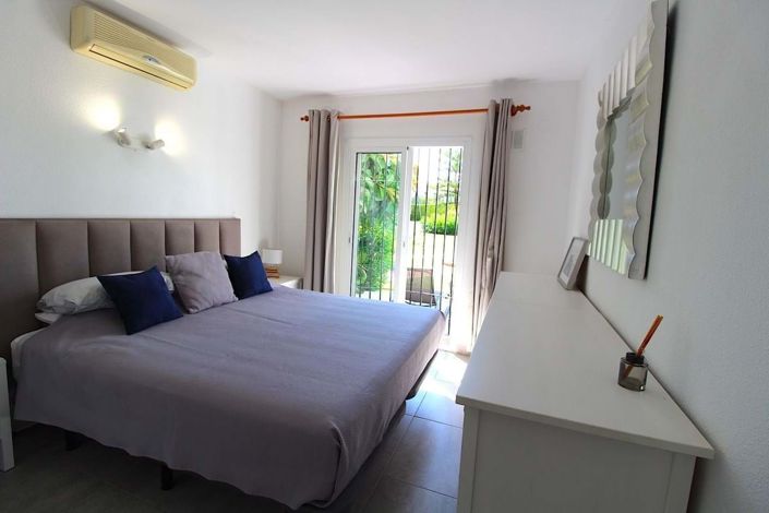 Image No.11-2 Bed Apartment for sale