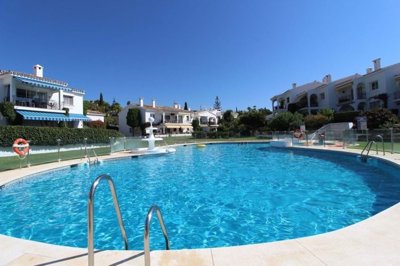 1447-653345-78d1f4f8b6655591b02d22fabb36a692d