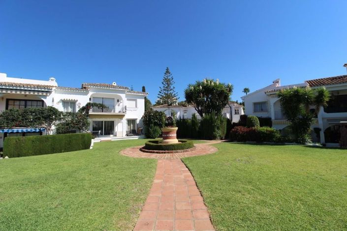 Image No.21-2 Bed Apartment for sale