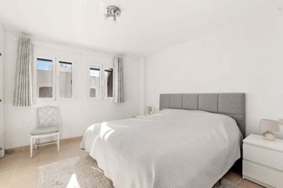 1447-651806-78d1f4f8b6655591b02d22fabb36a692d