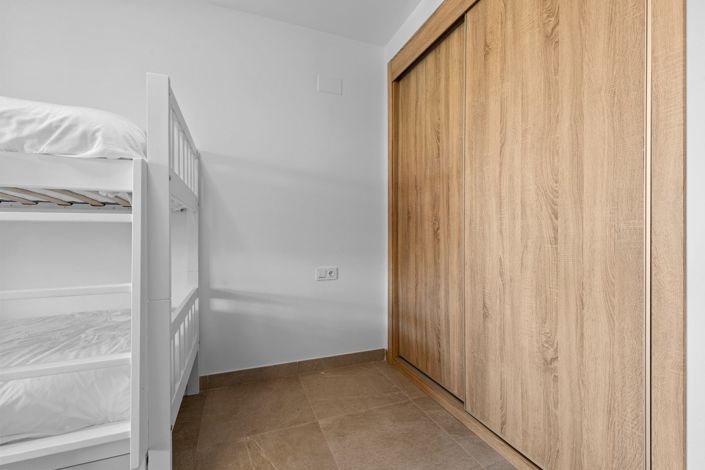 Image No.31-Appartement de 2 chambres à vendre à Estepona