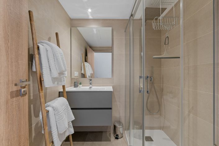 Image No.7-Appartement de 2 chambres à vendre à Estepona