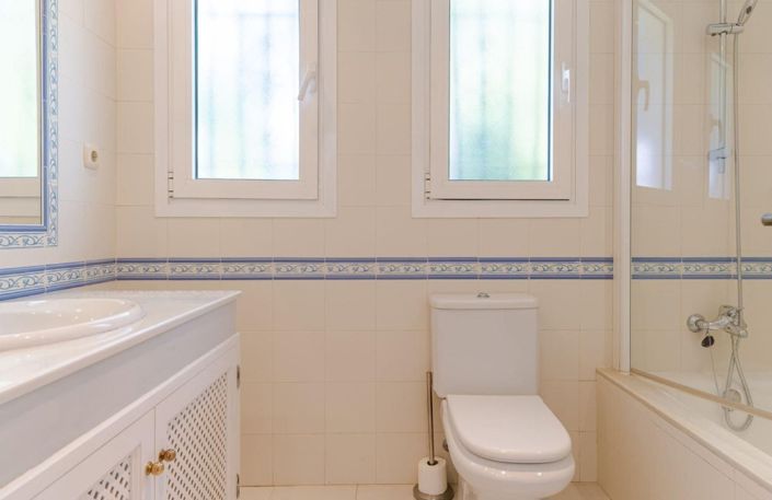 Image No.19-2 Bed Apartment for sale