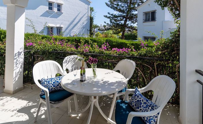 Image No.28-2 Bed Apartment for sale