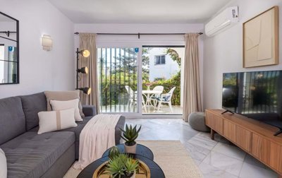 1447-653445-78d1f4f8b6655591b02d22fabb36a692d