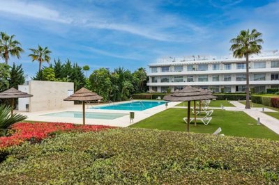 1447-653450-78d1f4f8b6655591b02d22fabb36a692d