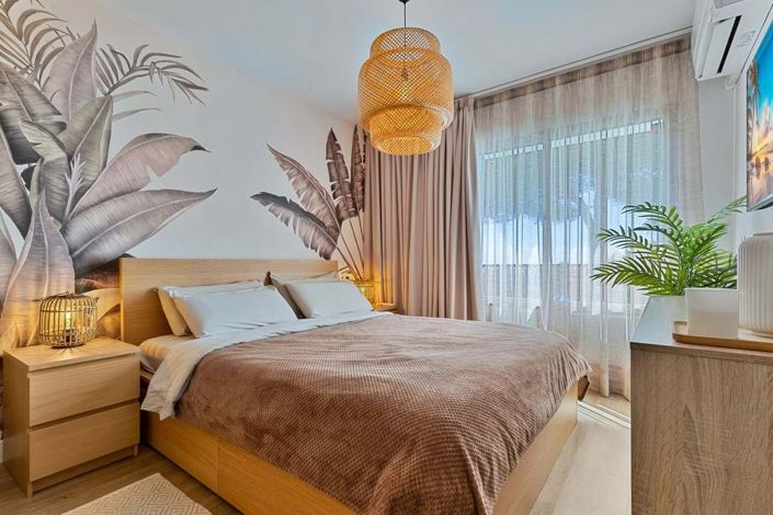 Image No.14-2 Bed Apartment for sale