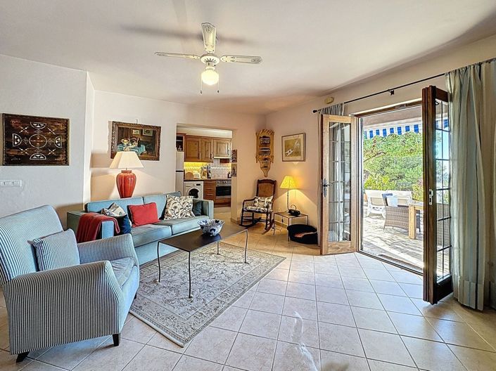 Image No.16-3 Bed Semi-Detached for sale