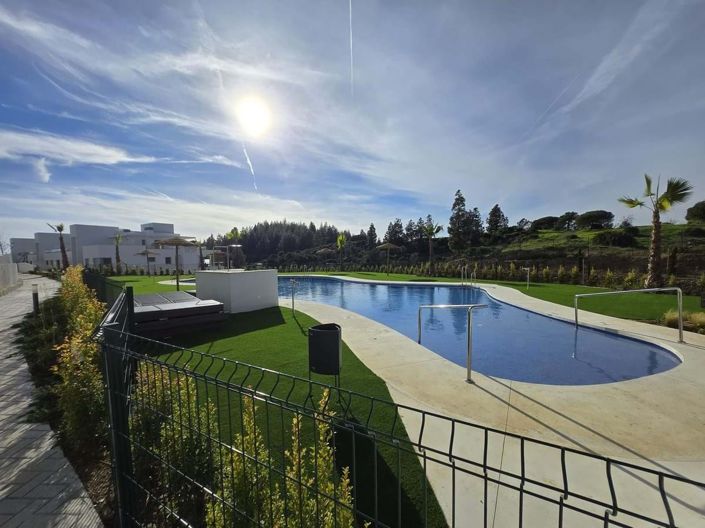 Image No.2-2 Bed Apartment for sale