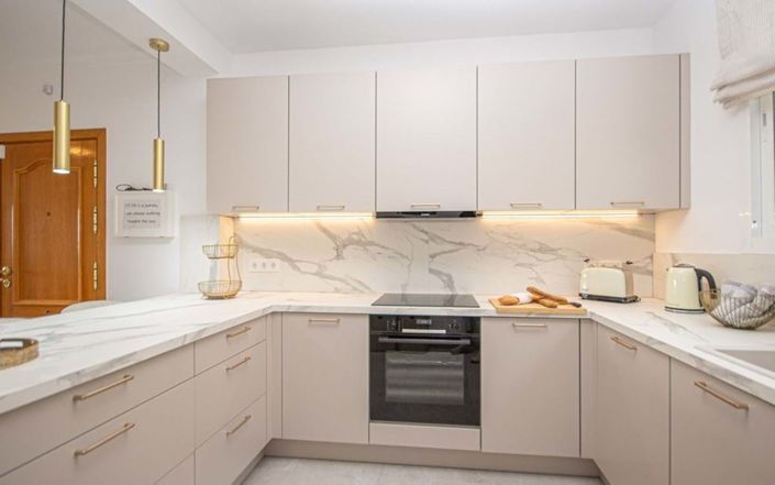 Image No.18-3 Bed Apartment for sale