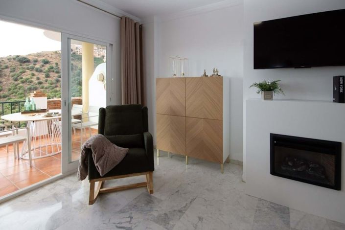 Image No.24-3 Bed Apartment for sale