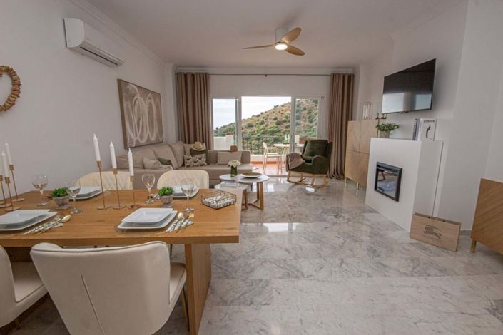 Image No.27-3 Bed Apartment for sale