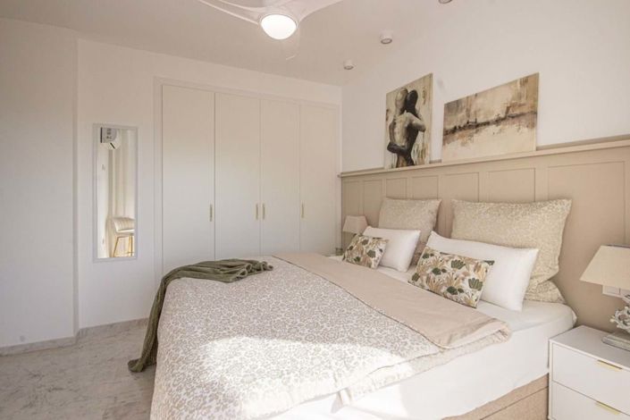 Image No.40-3 Bed Apartment for sale