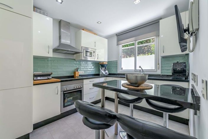 Image No.9-3 Bed Townhouse for sale