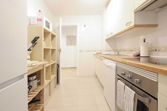 Image No.10-2 Bed Apartment for sale