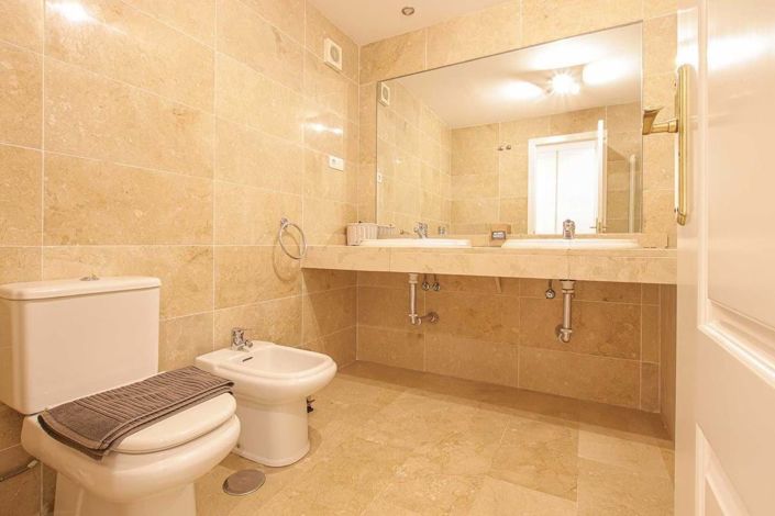 Image No.17-2 Bed Apartment for sale