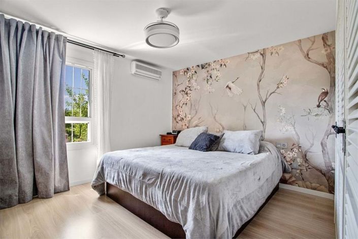 Image No.10-2 Bed Townhouse for sale