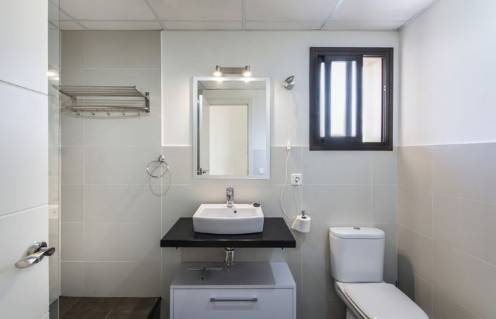 Image No.12-3 Bed Apartment for sale