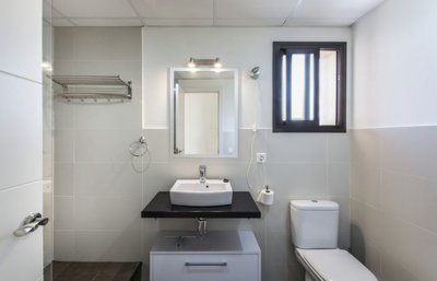 1447-247390-78d1f4f8b6655591b02d22fabb36a692d