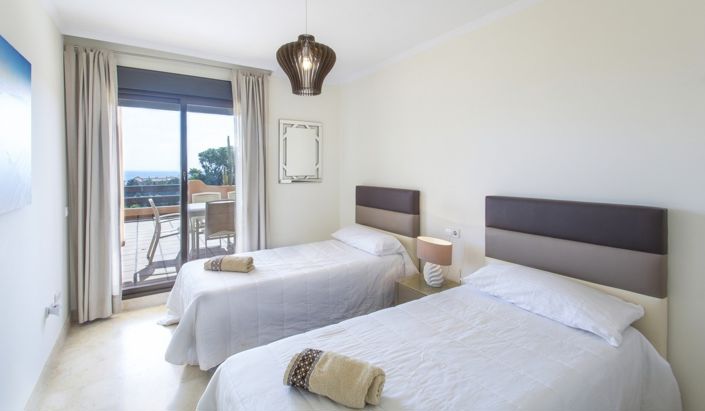 Image No.9-3 Bed Apartment for sale