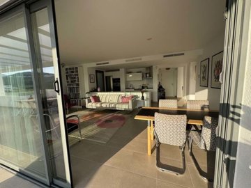 1447-646918-78d1f4f8b6655591b02d22fabb36a692d