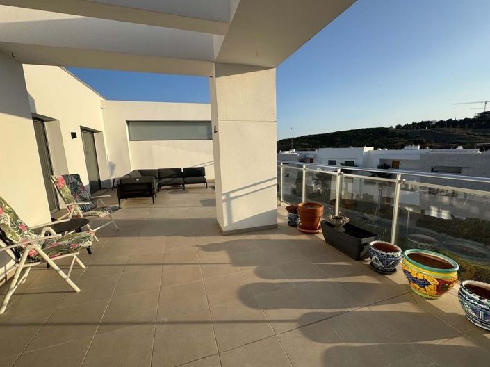 Image No.25-2 Bed Penthouse for sale