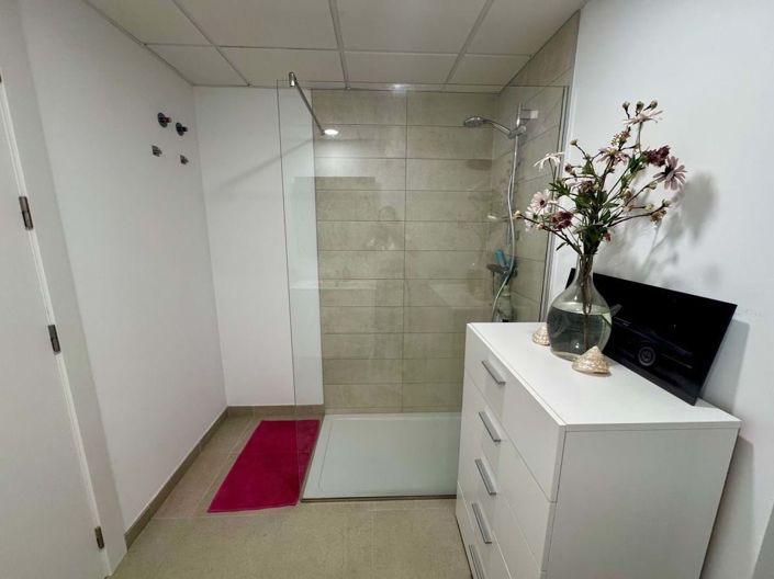 Image No.28-2 Bed Penthouse for sale