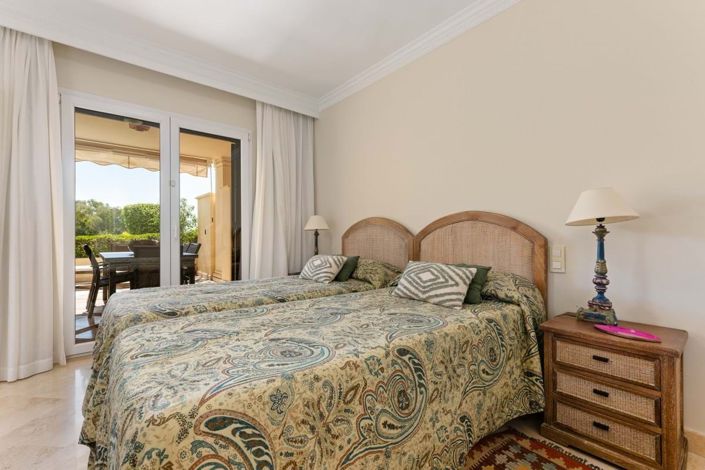 Image No.25-4 Bed Apartment for sale