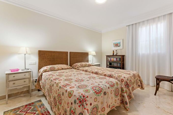 Image No.27-4 Bed Apartment for sale